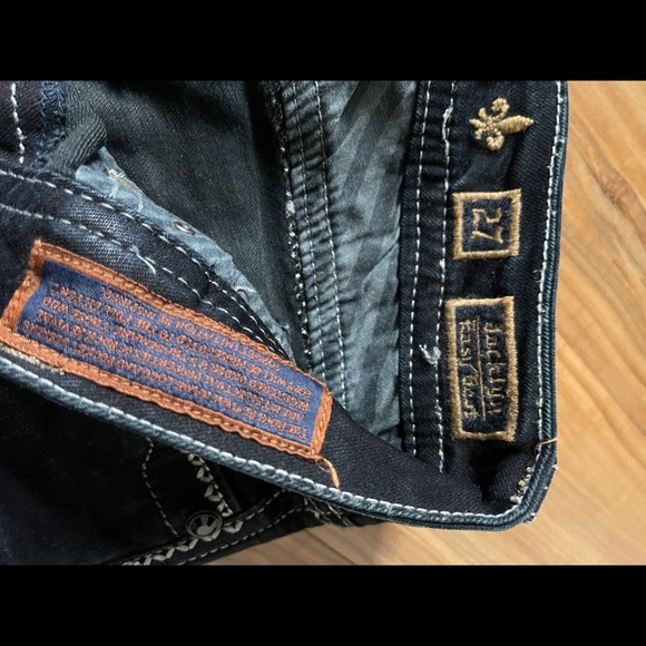 Jeans - Picture 3 of 11